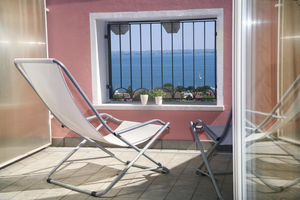Villa Rosa Moniga del Garda Kültér fotó